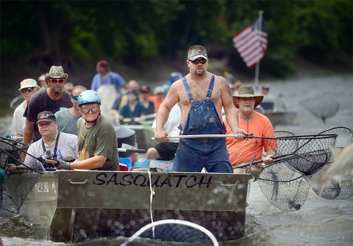 From Catfish Girl to Mud Wrestling Champions Weirdly Intriguing Photos